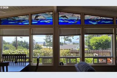 94293 June St, Gold Beach, OR 97444 - Photo 14