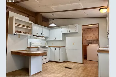 2263 Canyonville Riddle Rd, Riddle, OR 97469 - Photo 6