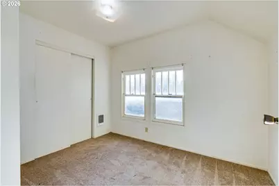 2223 SE 139th Ave, Portland, OR 97233 - Photo 24