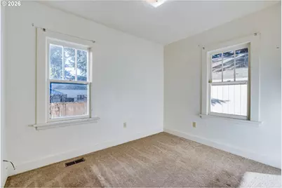 2223 SE 139th Ave, Portland, OR 97233 - Photo 14