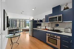 3601 S River Pkwy, Portland, OR 97239 - Photo 4