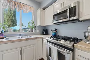 15107 SW Canyon Wren Way, Beaverton, OR 97007 - Photo 14