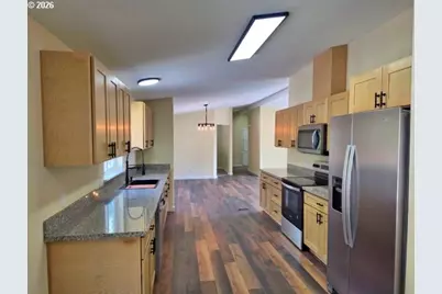 399 Serena Way, Roseburg, OR 97471 - Photo 10