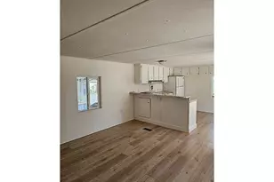 21100 NE Sandy Blvd, Fairview, OR 97024 - Photo 4