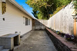 9721 SW Tualatin Rd, Tualatin, OR 97062 - Photo 32