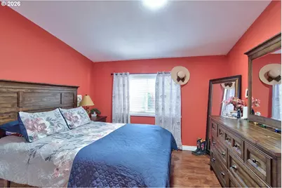 20140 NE Sandy Blvd #59, Fairview, OR 97024 - Photo 22