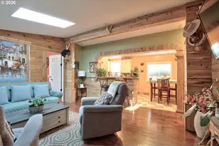 20140 NE Sandy Blvd, Fairview, OR 97024 - Photo 6
