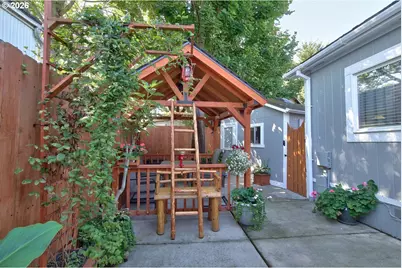 20140 NE Sandy Blvd #59, Fairview, OR 97024 - Photo 34