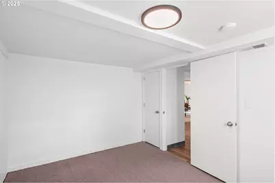 6021 SW 45th Ave, Portland, OR 97221 - Photo 16