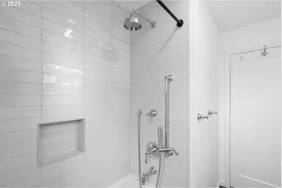 6021 SW 45th Ave, Portland, OR 97221 - Photo 10