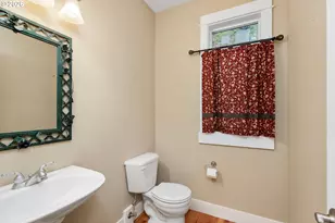 22623 SW Cowlitz Dr, Tualatin, OR 97062 - Photo 20