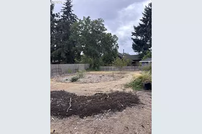 116 Horn Ln, Eugene, OR 97404 - Photo 22