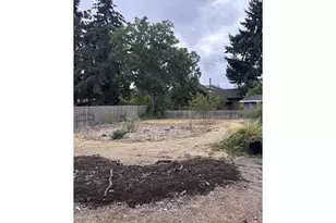 116 Horn Ln, Eugene, OR 97404 - Photo 22