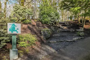 9428 NW Hopedale Ct, Portland, OR 97229 - Photo 44