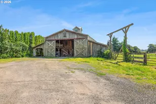 22776 Bents Rd NE, Aurora, OR 97002 - Photo 20