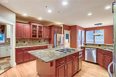 7015 SE 127th Ave, Portland, OR 97236 - Photo 10