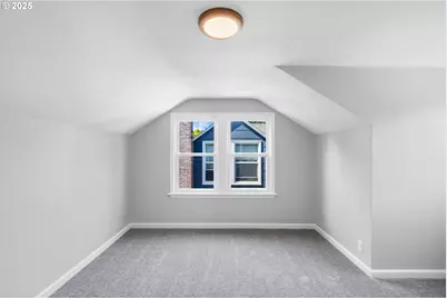 7776 SW 5th Ave, Portland, OR 97219 - Photo 26