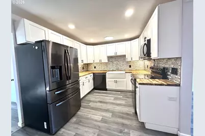 154 String Street Rd, Centerville, WA 98613 - Photo 8