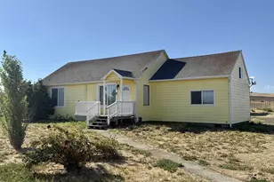 154 String Street Rd, Centerville, WA 98613 - Photo 1