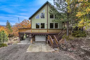 2224 Foster Pl, Goldendale, WA 98620 - Photo 2