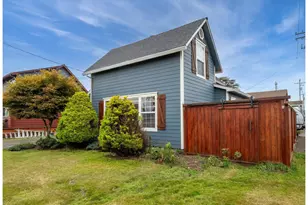 1303 3rd St, Tillamook, OR 97141 - Photo 36