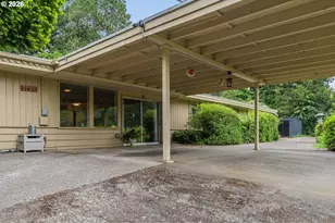 2795 Central Blvd, Eugene, OR 97403 - Photo 4