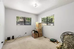 781 Black Oak Dr, Roseburg, OR 97471 - Photo 38