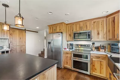 781 Black Oak Dr, Roseburg, OR 97471 - Photo 18