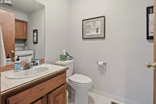 12706 SW Barberry Dr, Beaverton, OR 97008 - Photo 8