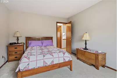 12706 SW Barberry Dr, Beaverton, OR 97008 - Photo 10