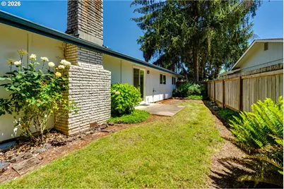 4742 Thunderbird St, Eugene, OR 97404 - Photo 44