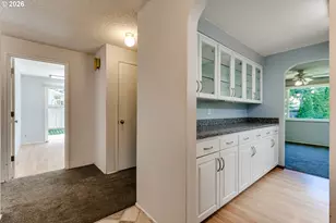 4742 Thunderbird St, Eugene, OR 97404 - Photo 6