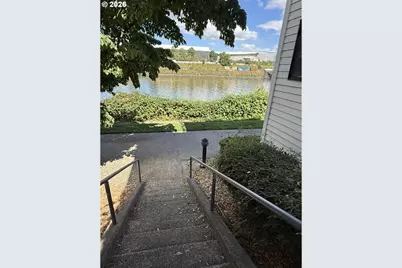 910 NW Naito Pkwy #i-4, Portland, OR 97209 - Photo 22