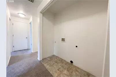 1108 NE Tamera Ln, Portland, OR 97220 - Photo 6
