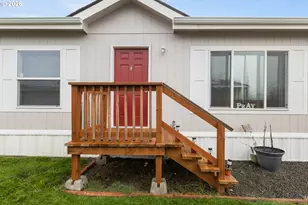 434 NW Broc Dr, Winston, OR 97496 - Photo 4