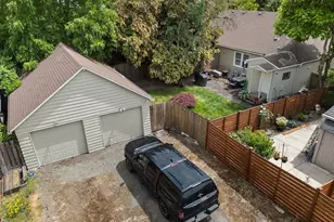 12425 SW 7th St, Beaverton, OR 97005 - Photo 28