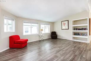 12450 SW Fischer Rd, Portland, OR 97224 - Photo 12