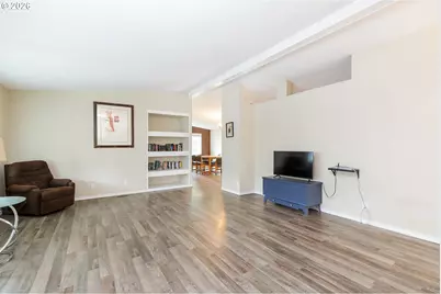 12450 SW Fischer Rd #103, Portland, OR 97224 - Photo 8
