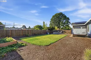 329 S 7th St, Carlton, OR 97111 - Photo 30