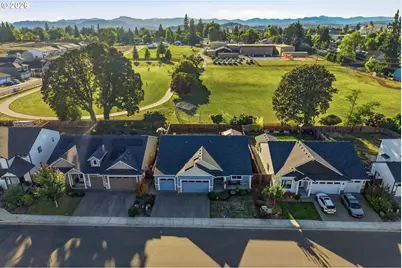 329 S 7th St, Carlton, OR 97111 - Photo 2