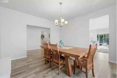 329 S 7th St, Carlton, OR 97111 - Photo 12