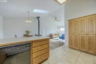 1560 Harvey Rd, Cottage Grove, OR 97424 - Photo 18