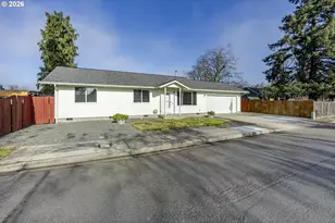 1560 Harvey Rd, Cottage Grove, OR 97424 - Photo 2