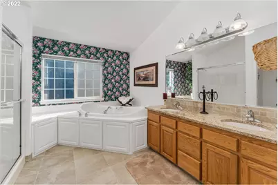 13610 NE 223rd Ct, Brush Prairie, WA 98606 - Photo 16