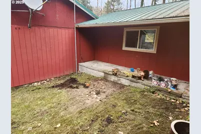 8974 Spirit Lake Hwy, Toutle, WA 98649 - Photo 4