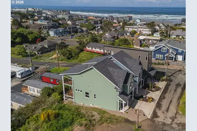 413 NW 5th St, Newport, OR 97365 - Photo 22