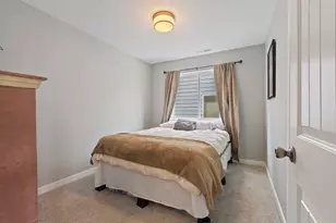 413 NW 5th St, Newport, OR 97365 - Photo 14