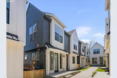6024 NE Mason St #5, Portland, OR 97218 - Photo 2