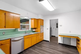 850 NE 148th Ave, Portland, OR 97230 - Photo 16