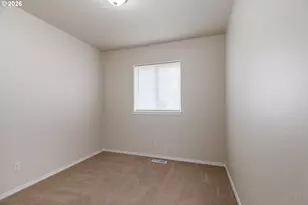 926 NE Sunset Ct, Clatskanie, OR 97016 - Photo 10